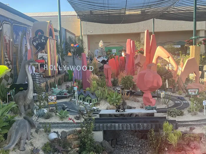 Palms Llc Picture 1