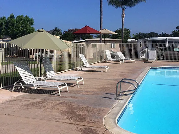Riviera Mobile Home & RV Park Picture 2