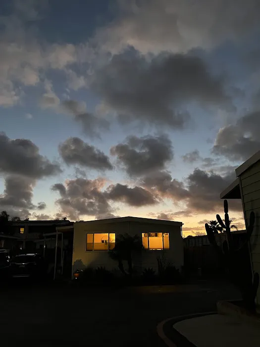 Riviera Mobile Home & RV Park Picture 7