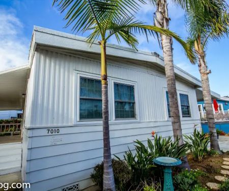 Lakeshore Gardens Mobile Home