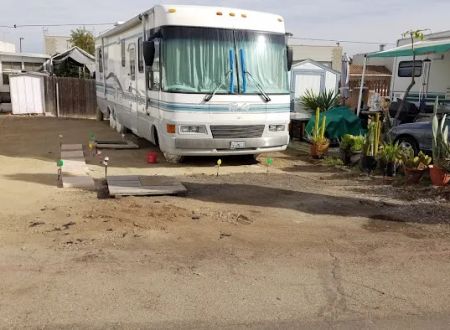 Gray Buckner Mobile Lodge