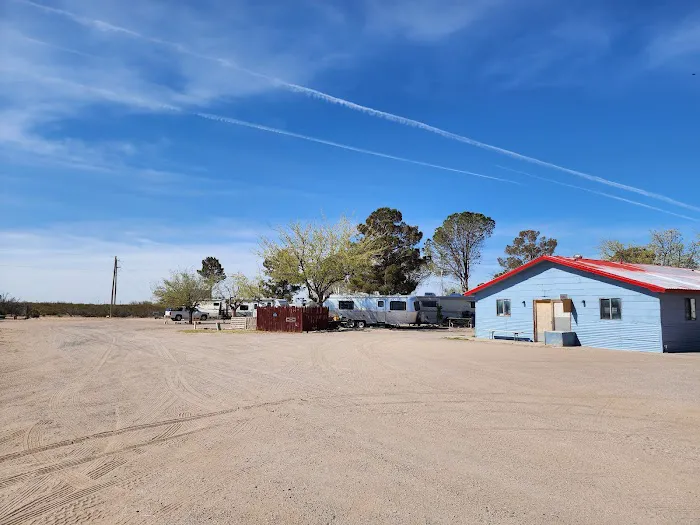 Western Skys RV Park Picture 3