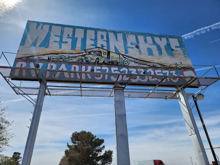 Western Skys RV Park Picture 4