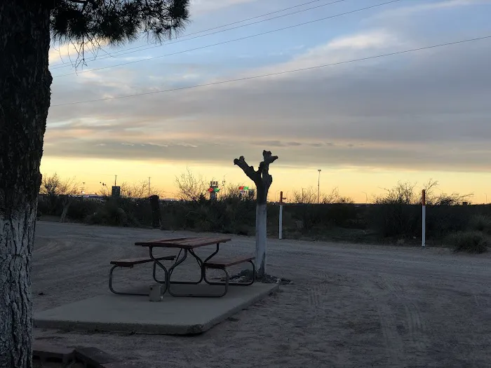 Western Skys RV Park Picture 6