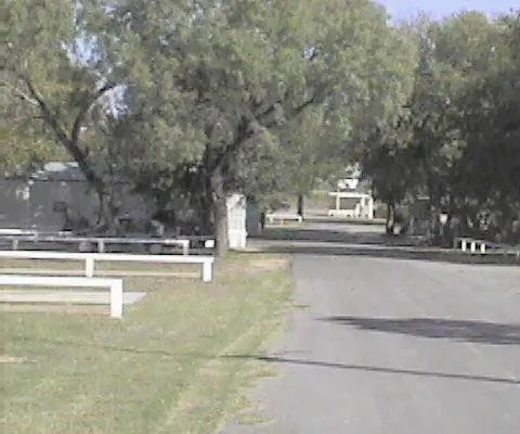 Rustic Oaks Park Picture 2