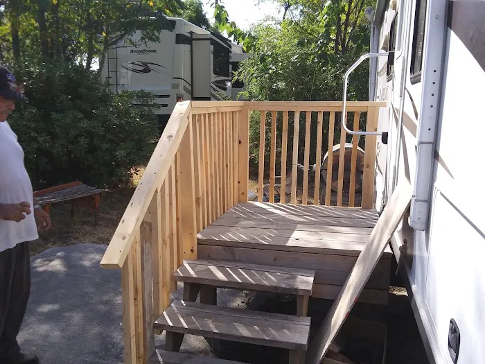 Universal City RV and Mobile Home Park (formerly ABC RV Park) Picture 4