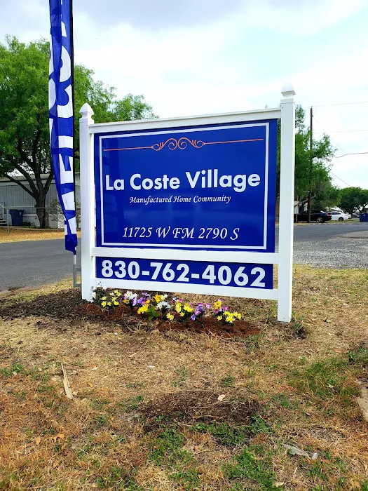 La Coste Village Manufactured Home Community Picture 4