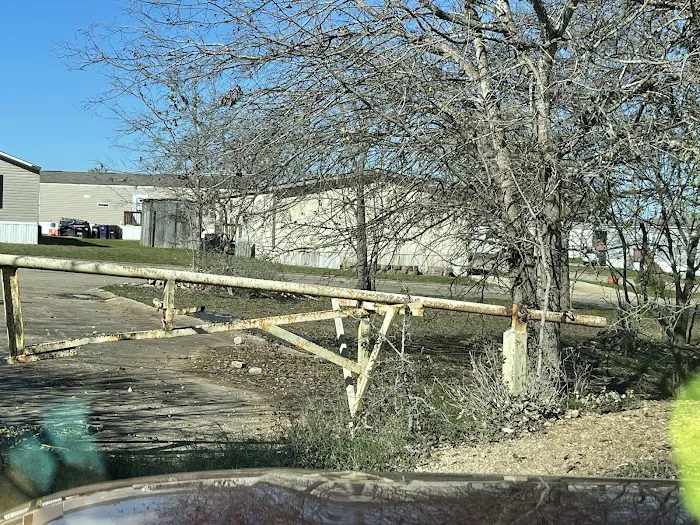 Pecan Grove Picture 1