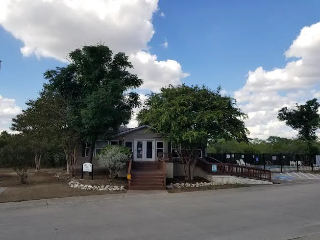 Pecan Grove Picture 6