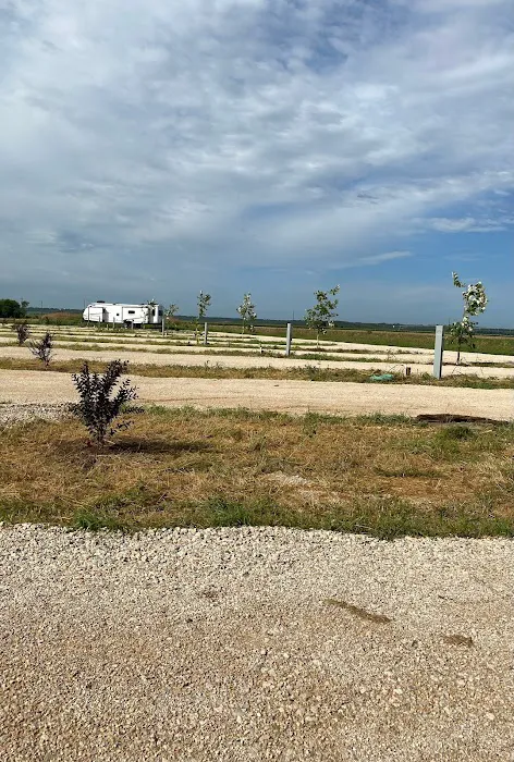 Evening Breeze RV Park Picture 1