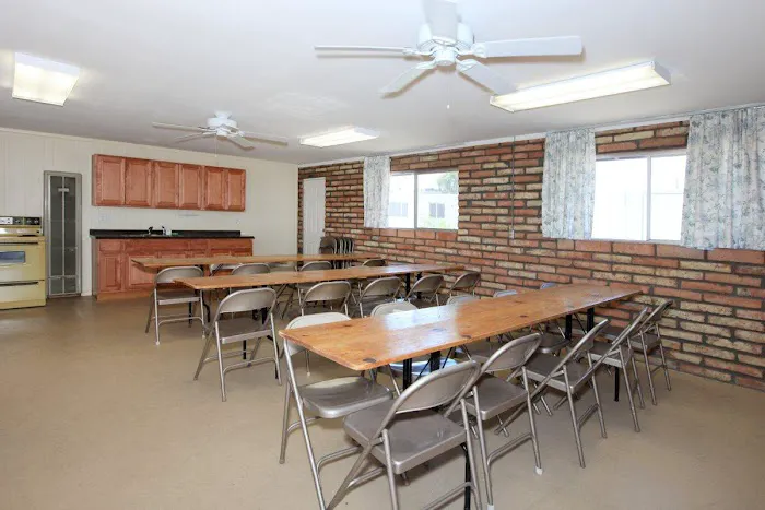 Primrose Estates RV Park Picture 9