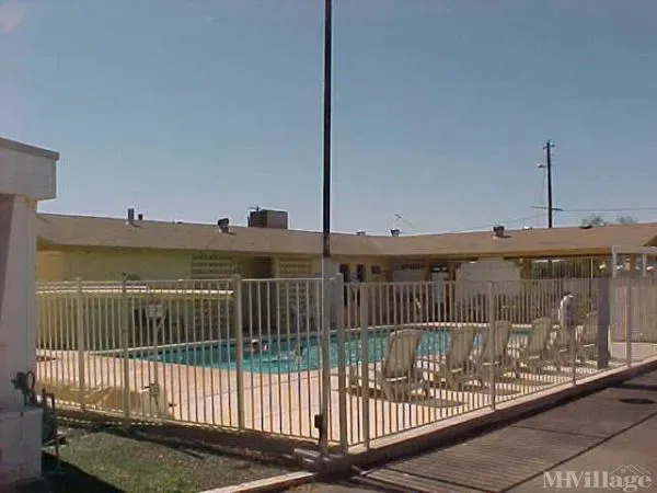 Conquistador Apache Villa Picture 4