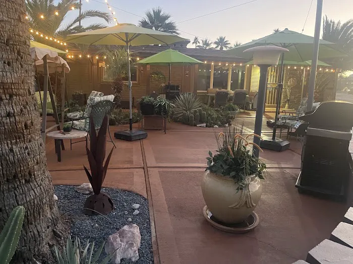 Oasis Park Co Picture 2