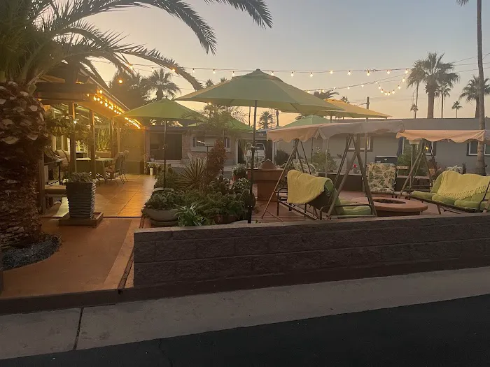 Oasis Park Co Picture 8