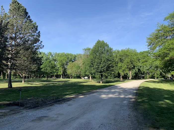 Blue Valley Camping Area Picture 3