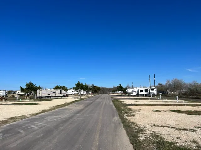 Steelhorn RV Park Picture 4