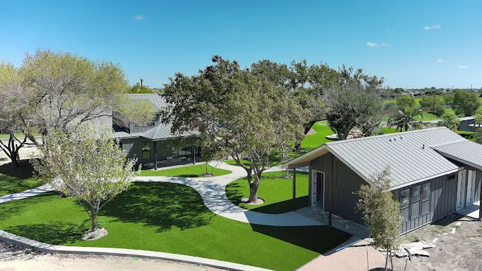 Buda Place RV Resort Picture 1