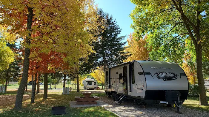 Country Campground Picture 1