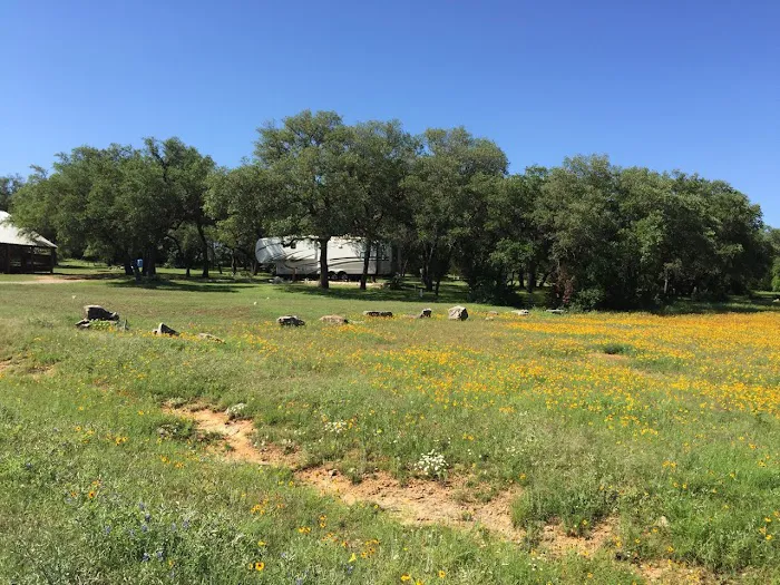 Hill Country Lakes RV Campground Picture 5