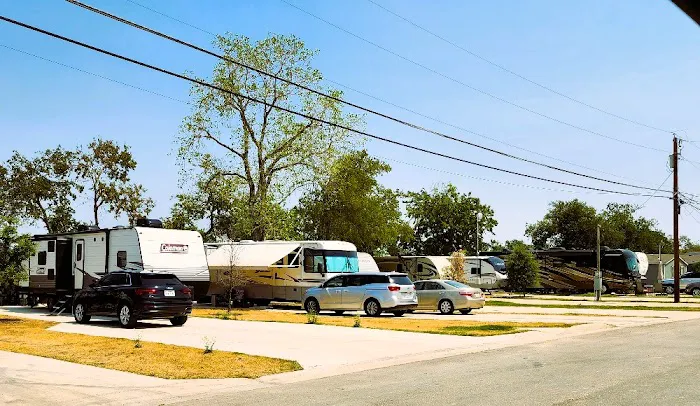 Blessing Community and RV Park Picture 3