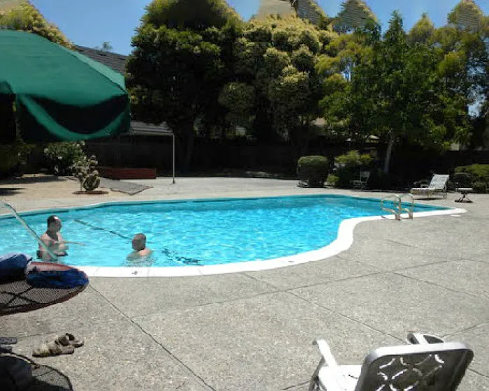 Moorpark Mobile Homes Picture 2