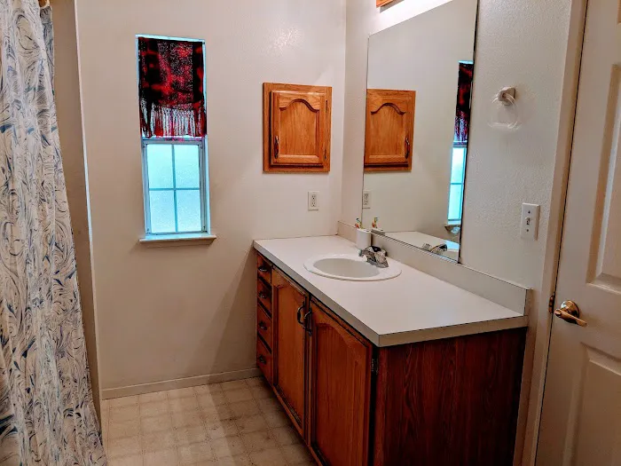 Moorpark Mobile Homes Picture 3