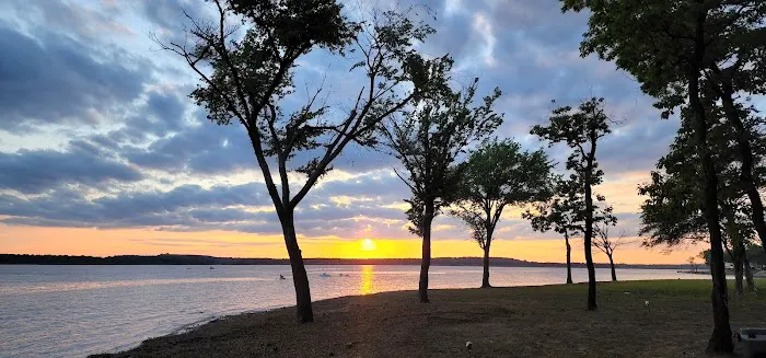 Washington Cove Park Campground Picture 5