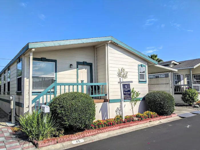 Sunset Estates Mobile Home Park Picture 1