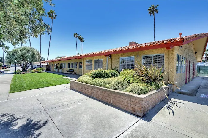 El Dorado Mobile Home Park Picture 1