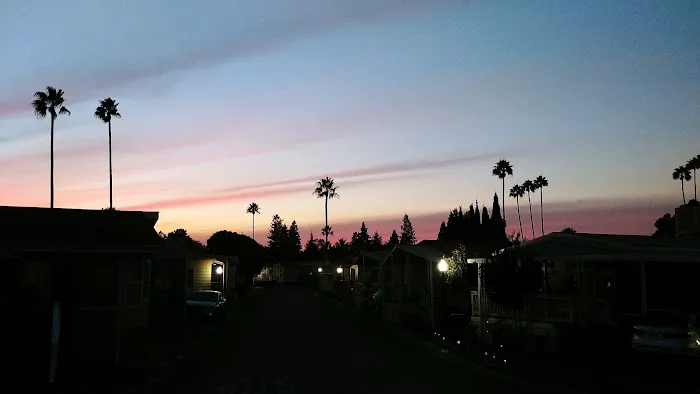 El Dorado Mobile Home Park Picture 9
