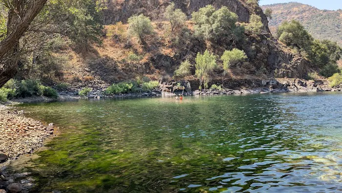 Green Cabin Flat Campground Picture 1