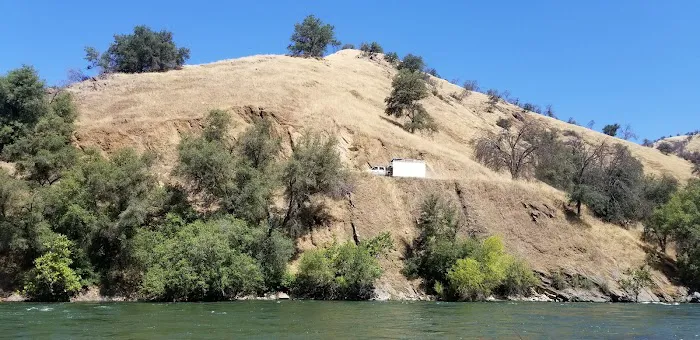 Green Cabin Flat Campground Picture 2