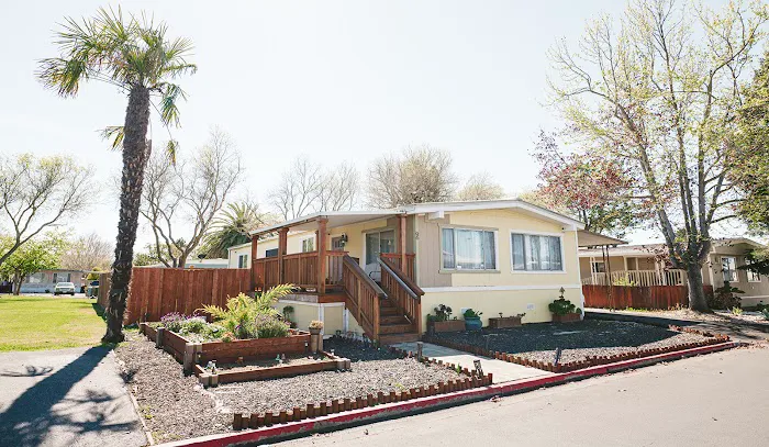 American Canyon Mobile Home Park Picture 9