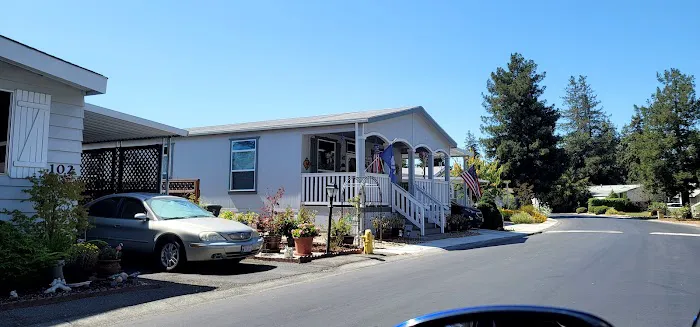 Petaluma Estates Picture 4
