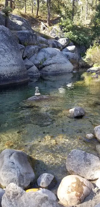 Lower Dinkey Creek Campground Picture 12