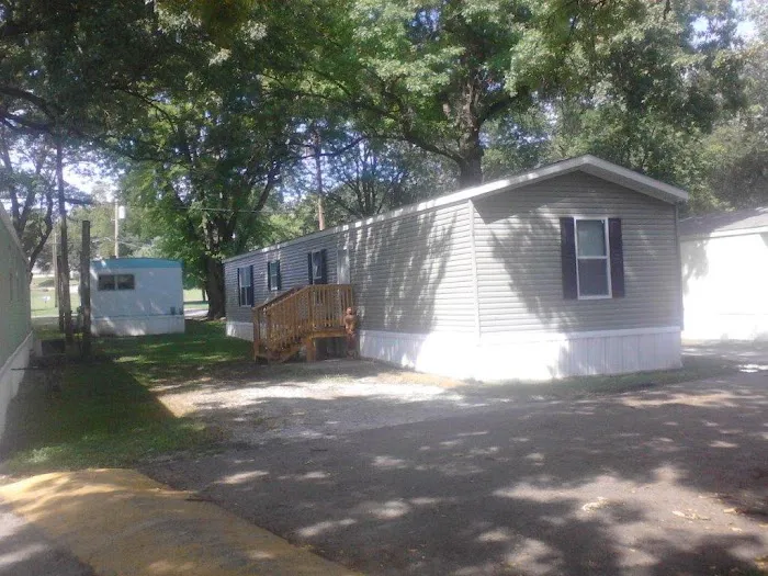 Hidden Oaks Picture 1