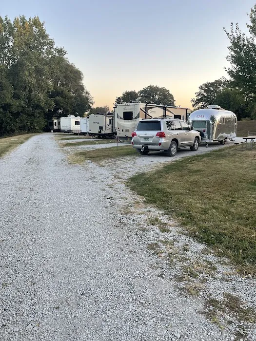 Victorian Acres RV Park Picture 7