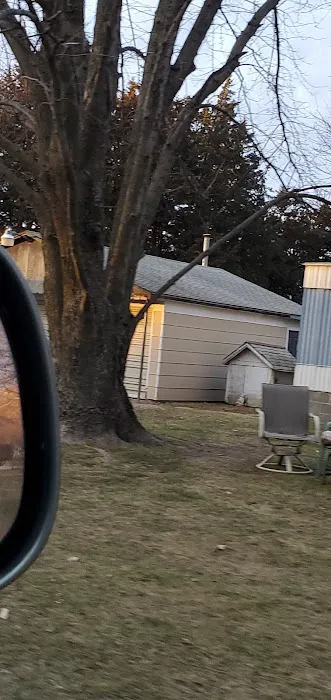 Meadowbrook Mobile Home Park Picture 7