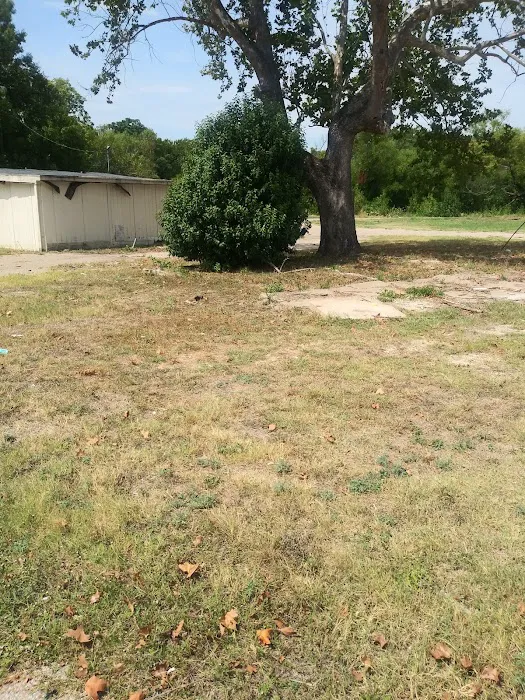 Brookfield Mobile Home Park Picture 1