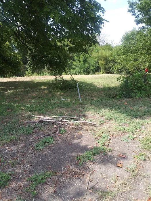 Brookfield Mobile Home Park Picture 3