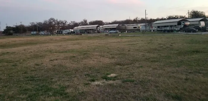 Cicada Springs RV Park Picture 7