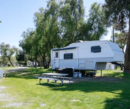 Lake O'Neill Campground