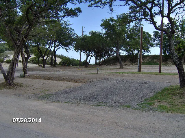 Cove RV Park Picture 6