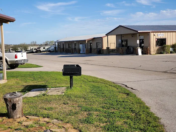 Brazos Valley RV Park Picture 9