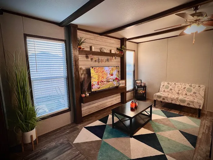 PleasantView Picture 5