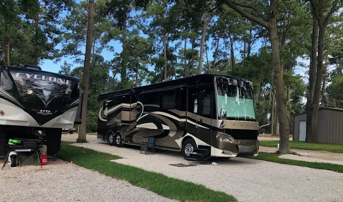 Triple-B RV Park, Lakeside Picture 9