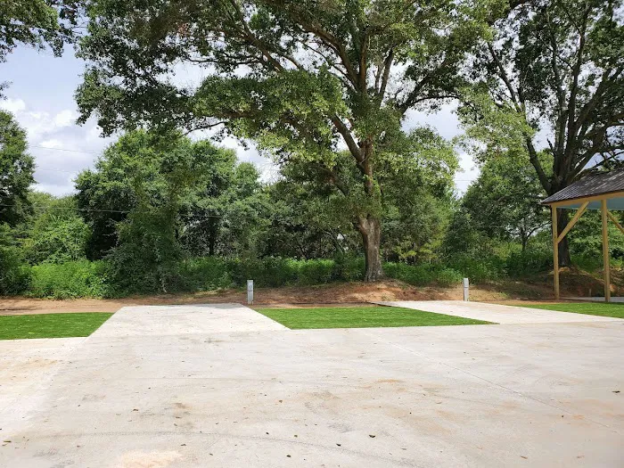 Great Escape RV Park of Lake Conroe Picture 2