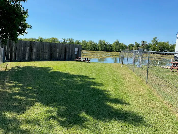 Venice on the Lake RV Park Picture 4
