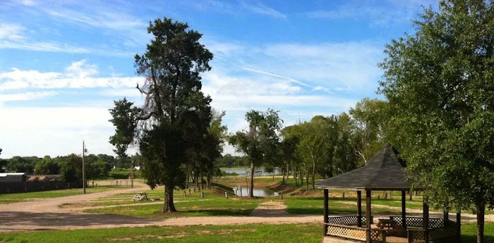 Venice on the Lake RV Park Picture 10