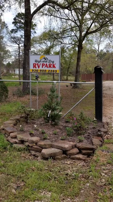High and Dry RV Park Picture 8